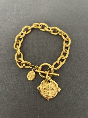 Susan Shaw Gold-Tone Chain Link Toggle Bracelet with Fleur-de-lis Charm